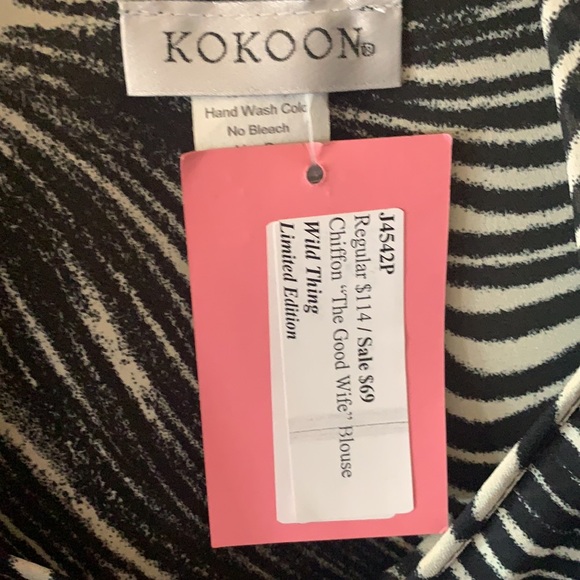 Limited Edition Kokoon Botique Brand. Made in the USA“ The good wife “ blouse. - Picture 5 of 6